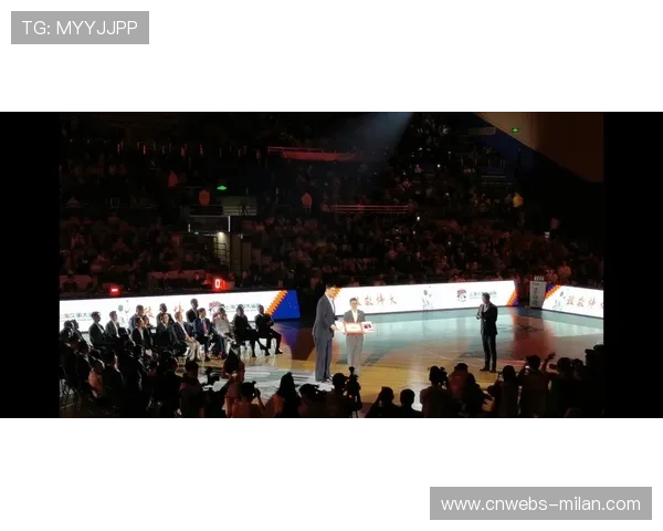 信和物业杯决赛商翼冲锋队夺冠，MVP表现引爆全场欢呼